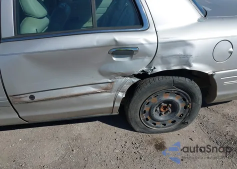 2004 Ford Crown Victoria Lx from USA, damaged, VIN 2FAFP74W44X168668